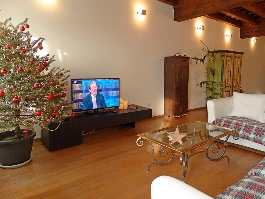 New Charme & Luxury - Sosa Residence In The Heart Of Údine Exterior foto